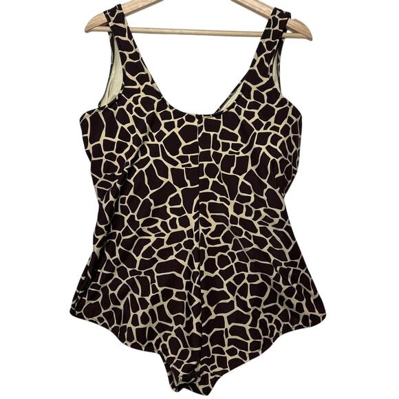 Miraclesuit #349880 One-Piece Swimsuit Giraffe Print Sz 20W Slimming Shaping - Picture 4 of 11